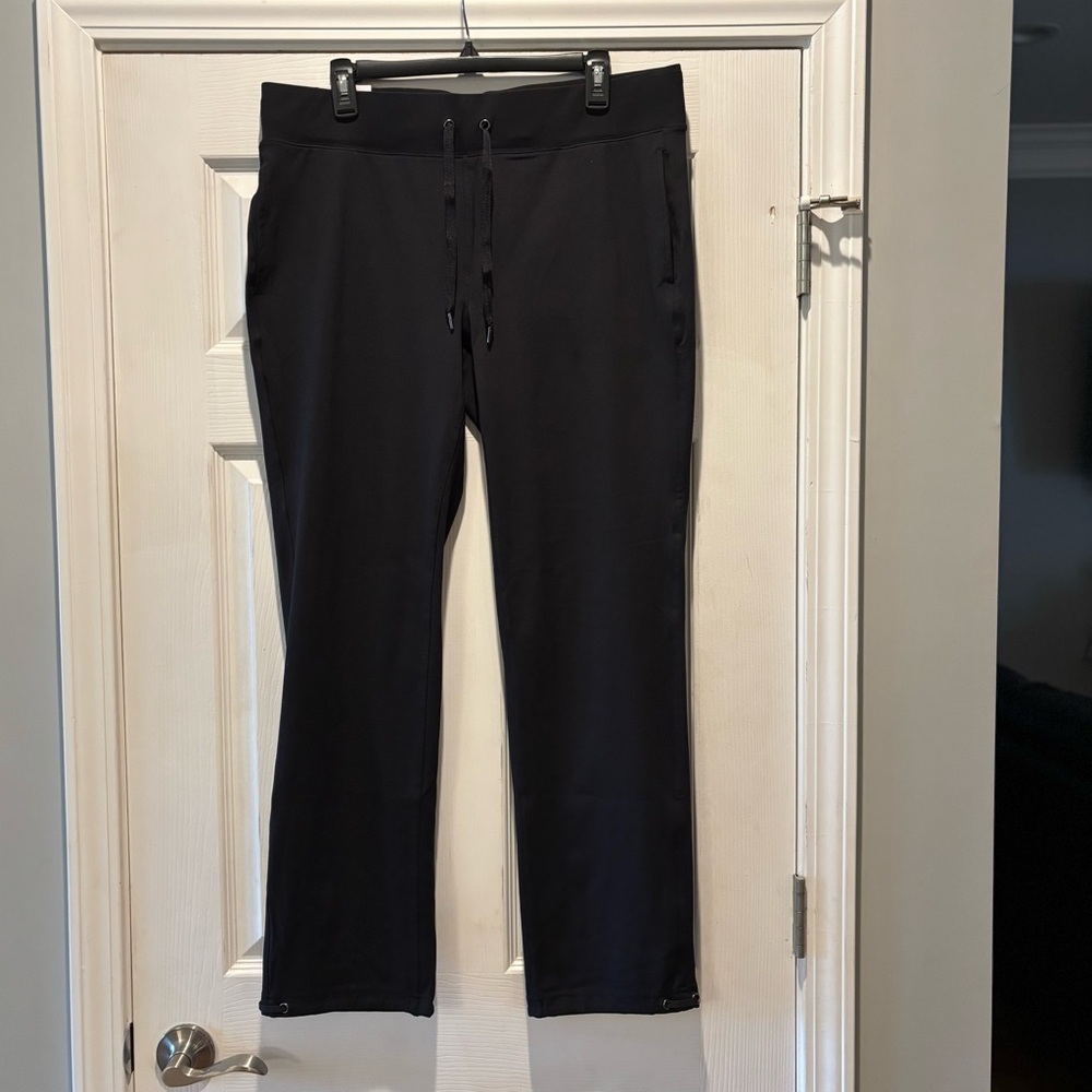 COPY - Velocity Black Travel Pants with pockets, size Lg. Brand new with tags